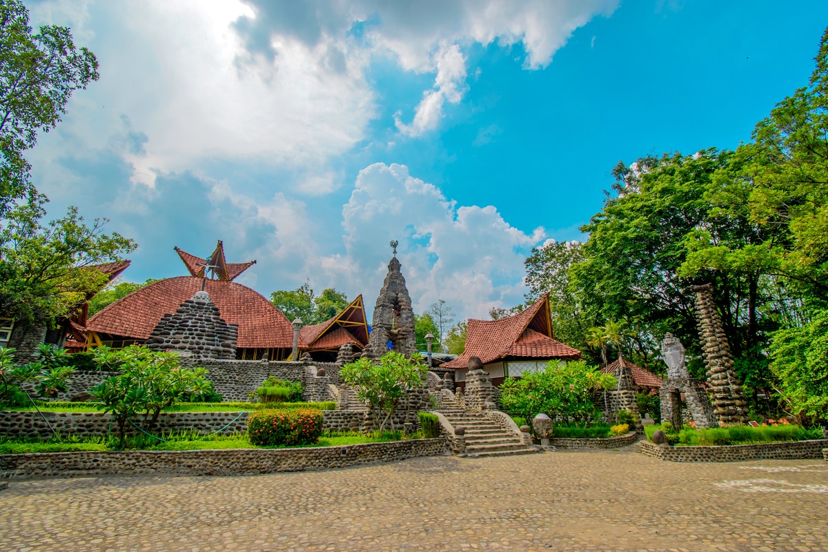 5 Remarkable Churches in Indonesia