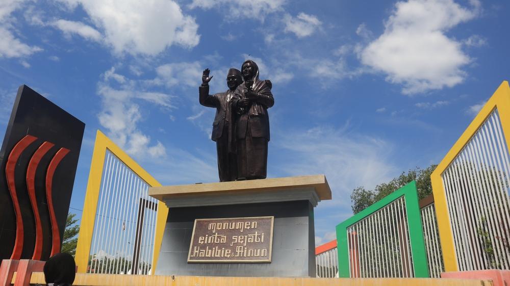 Monumen B.J. Habibie: Penghormatan untuk Putra Gorontalo