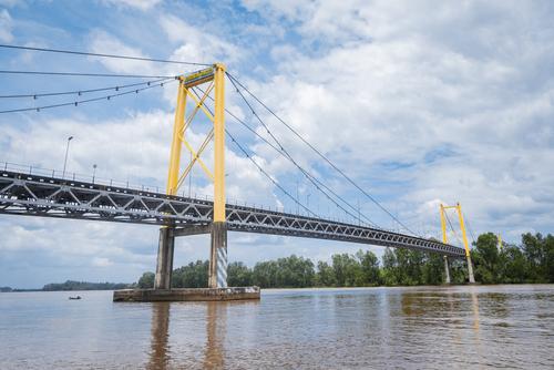 Wisata Jembatan Barito Kalimantan Selatan yang Ikonik