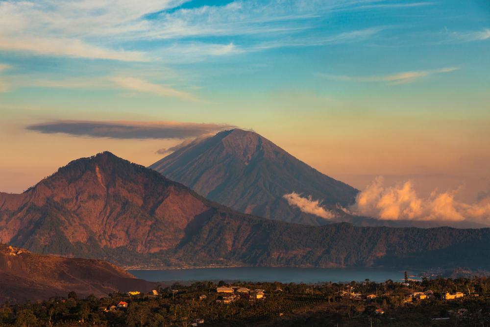 Gunung Abang, Puncak Tertinggi Ketiga yang Indah di Bali