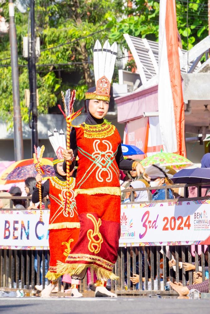 Tarian Gantar