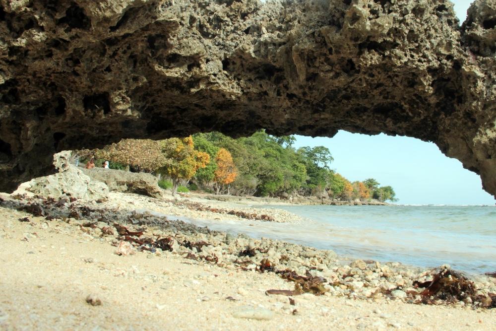 Pantai Biluhu