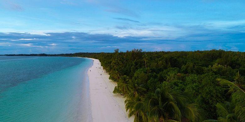 Ngurbloat Beach