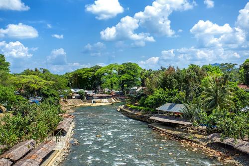 Serunya Rafting dan Trekking di Bukit Lawang Sumatra Utara