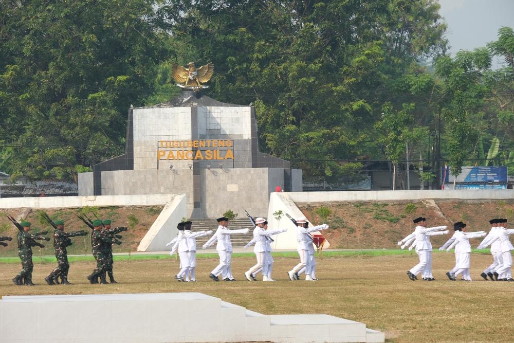 Monumen Divisi IV ALRI: Sejarah Perjuangan di Kalimantan Selatan
