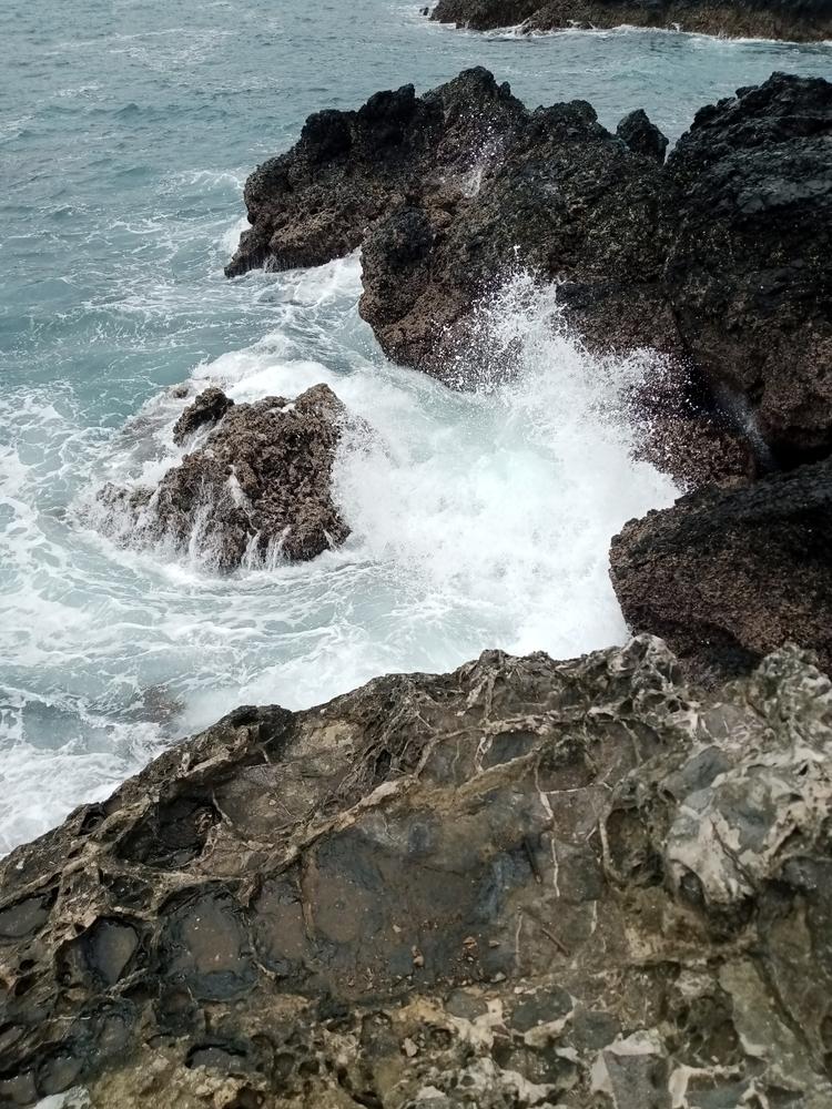 Taraujung Pamboang, Wisata Alam di Sulawesi Barat