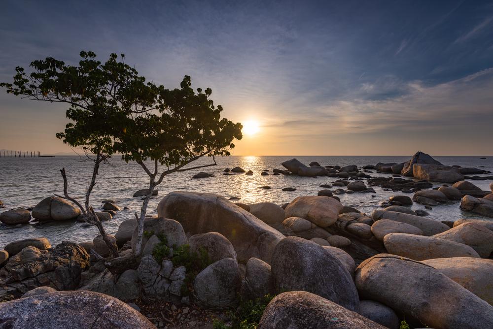 Pantai Samudera Singkawang, Surga Eksotis di Kalimantan