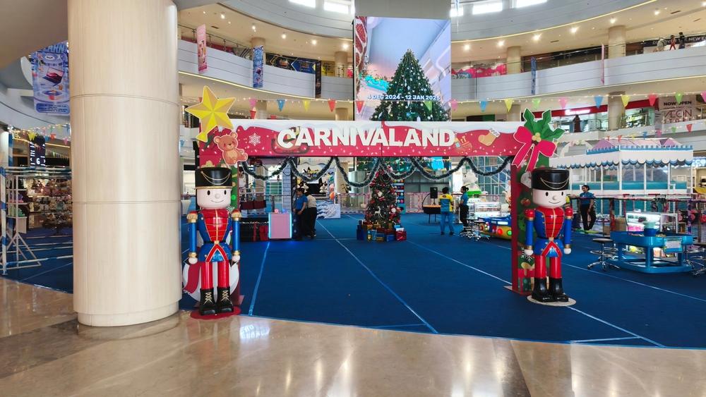 Mall Alam Sutera: Pusat Belanja Modern dan Hiburan Seru