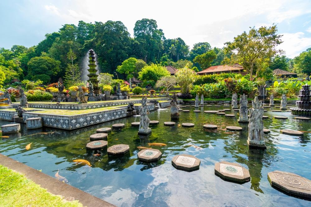 Tirta Gangga: Taman Air Kerajaan yang Memukau di Bali Timur