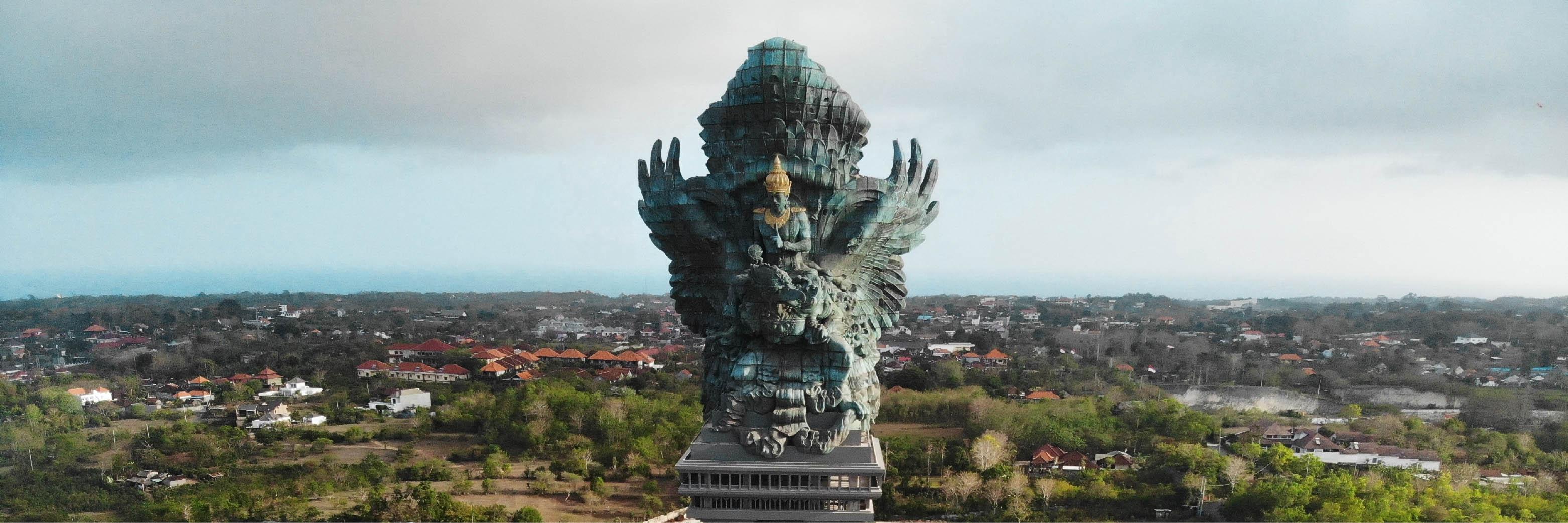 15 Luxurious Hotels near to GWK Cultural Park Bali for You to Indulge