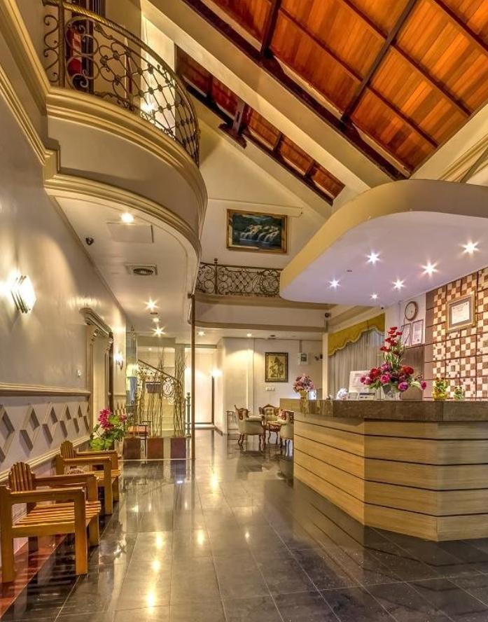 Hotel Mervit