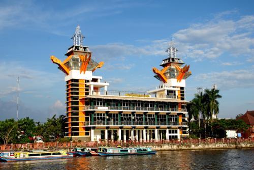 Menara Pandang Banjarmasin, Spot Instagramable Tepi Sungai