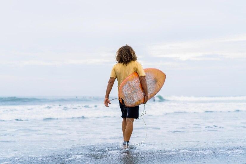 Surfing Krakal (Intermediate)
