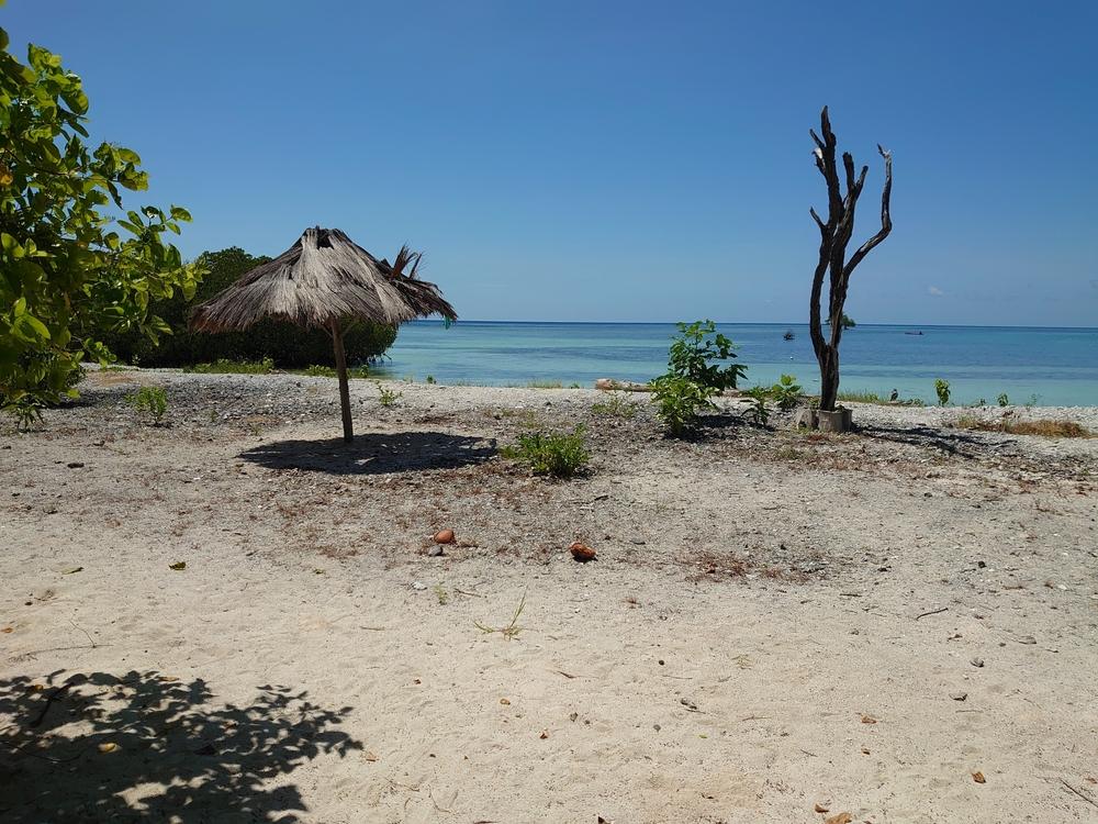Pesona Pantai Deere Alor yang Belum Banyak Dikenal