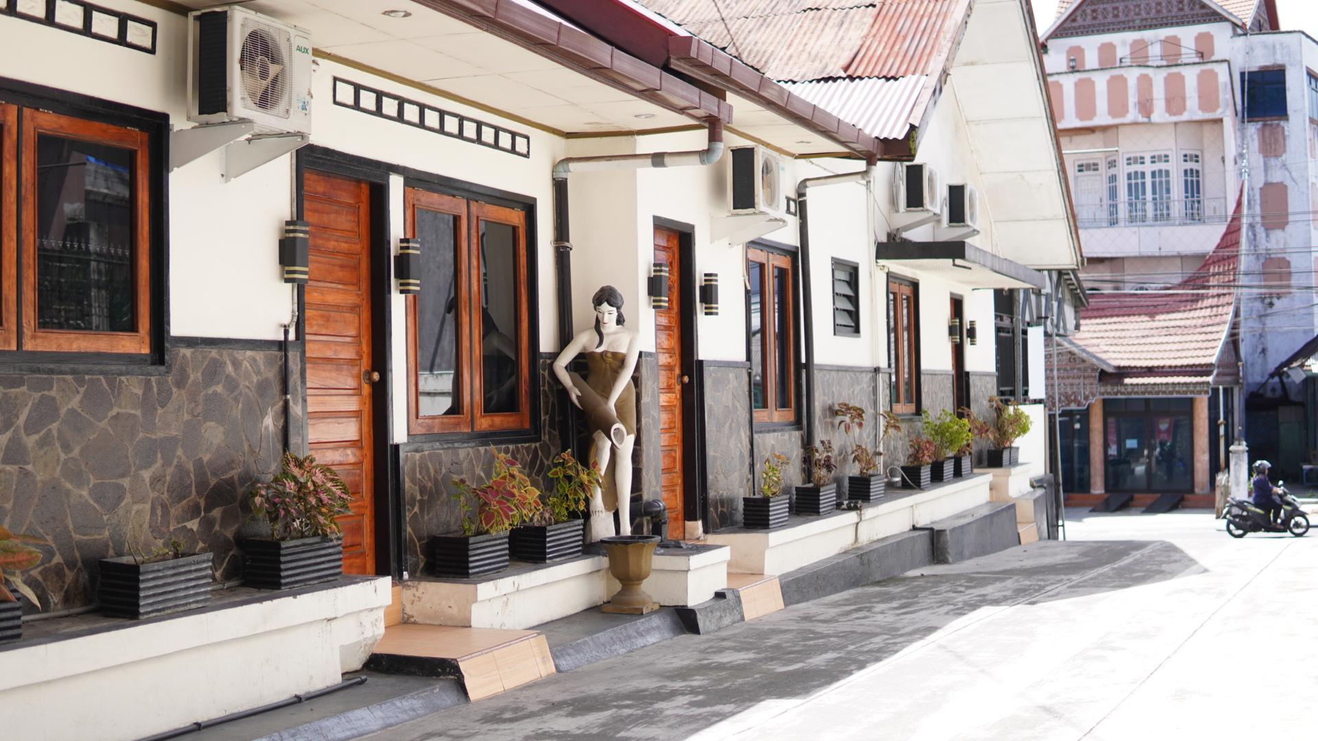 Lima's Hotel Bukittinggi