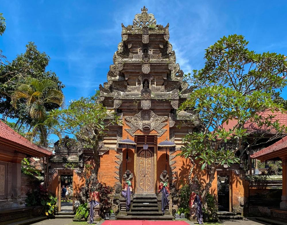 Istana Ubud, Kediaman Resmi Keluarga Kerajaan di Bali