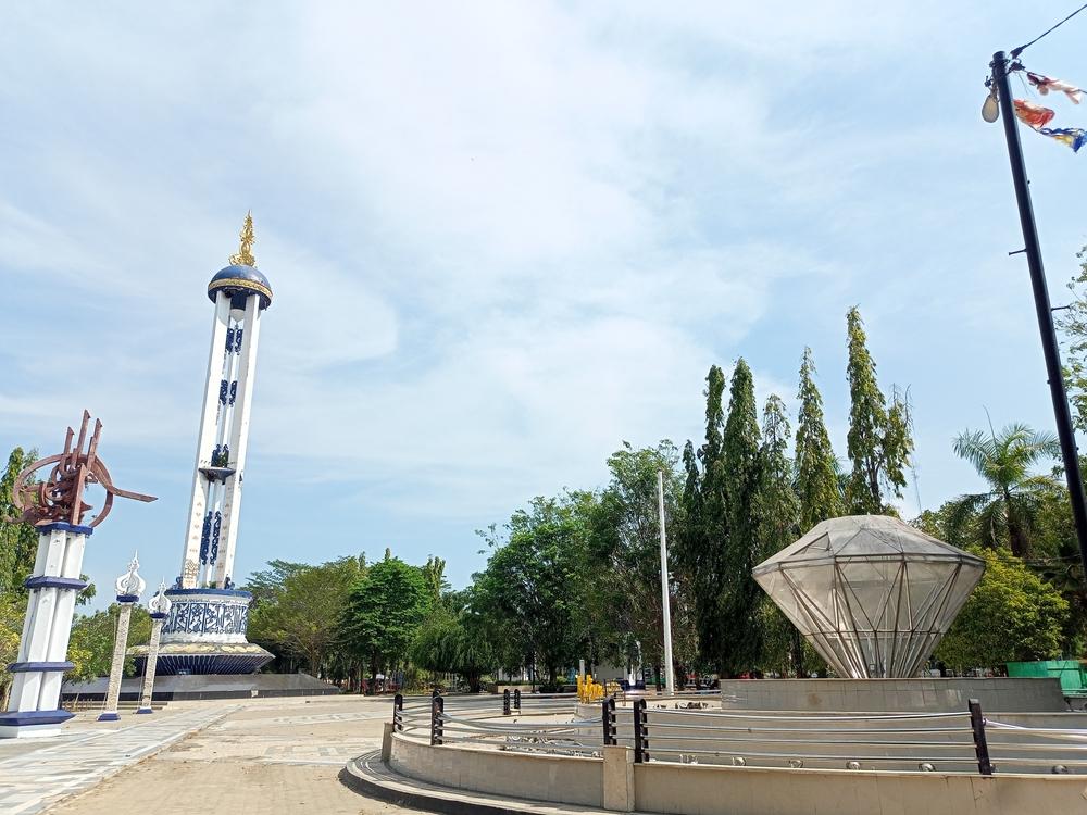 Alun Alun Martapura