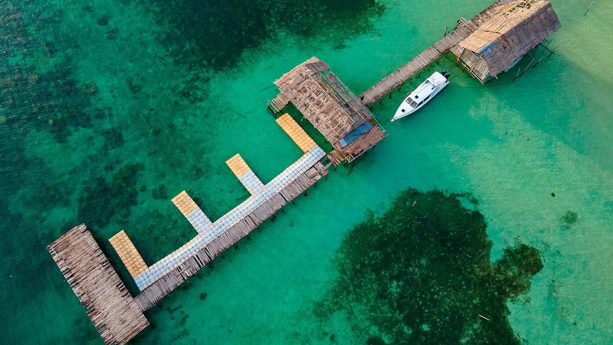 Pantai Waiwo, Raja Ampat: Surganya Anak Pantai