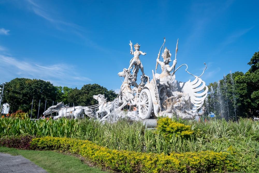 Patung Satria Gatot Kaca