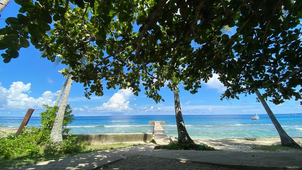 Pantai Namalatu
