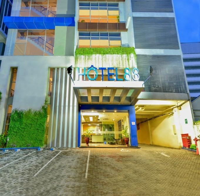 Hotel 88 Embong Kenongo