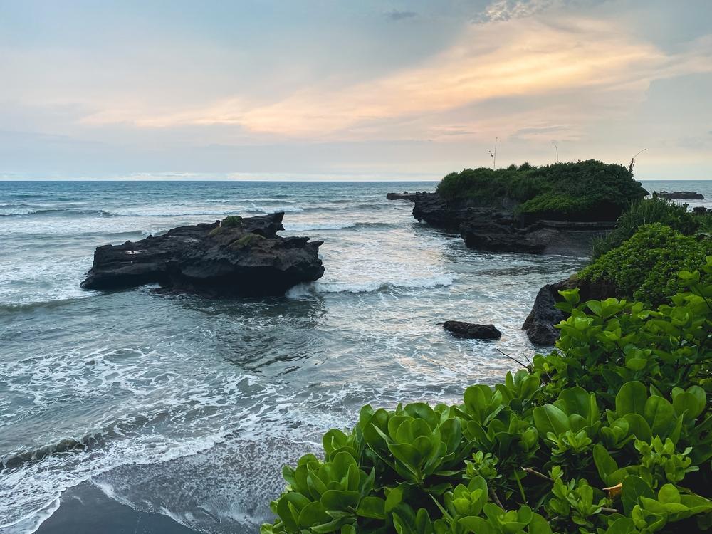 Pantai Mengening