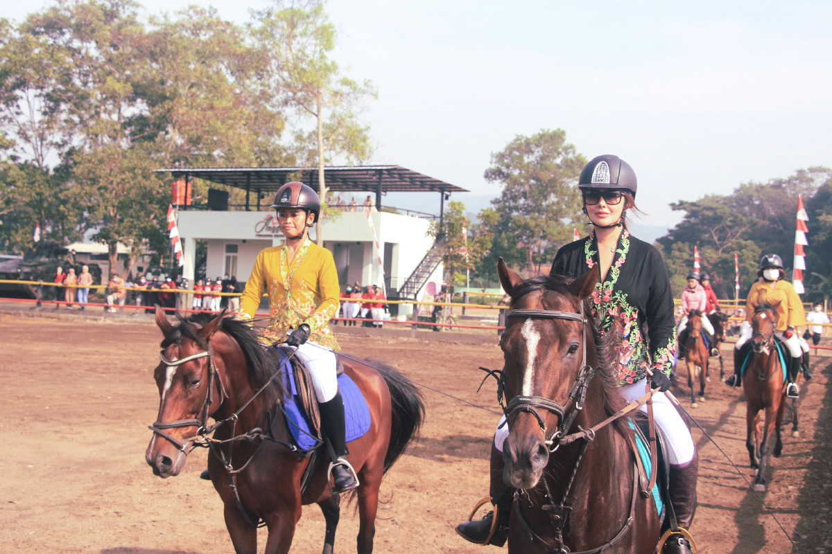 Latihan Berkuda Di Bandung ke Anggatra Turangga Equestrian Aja