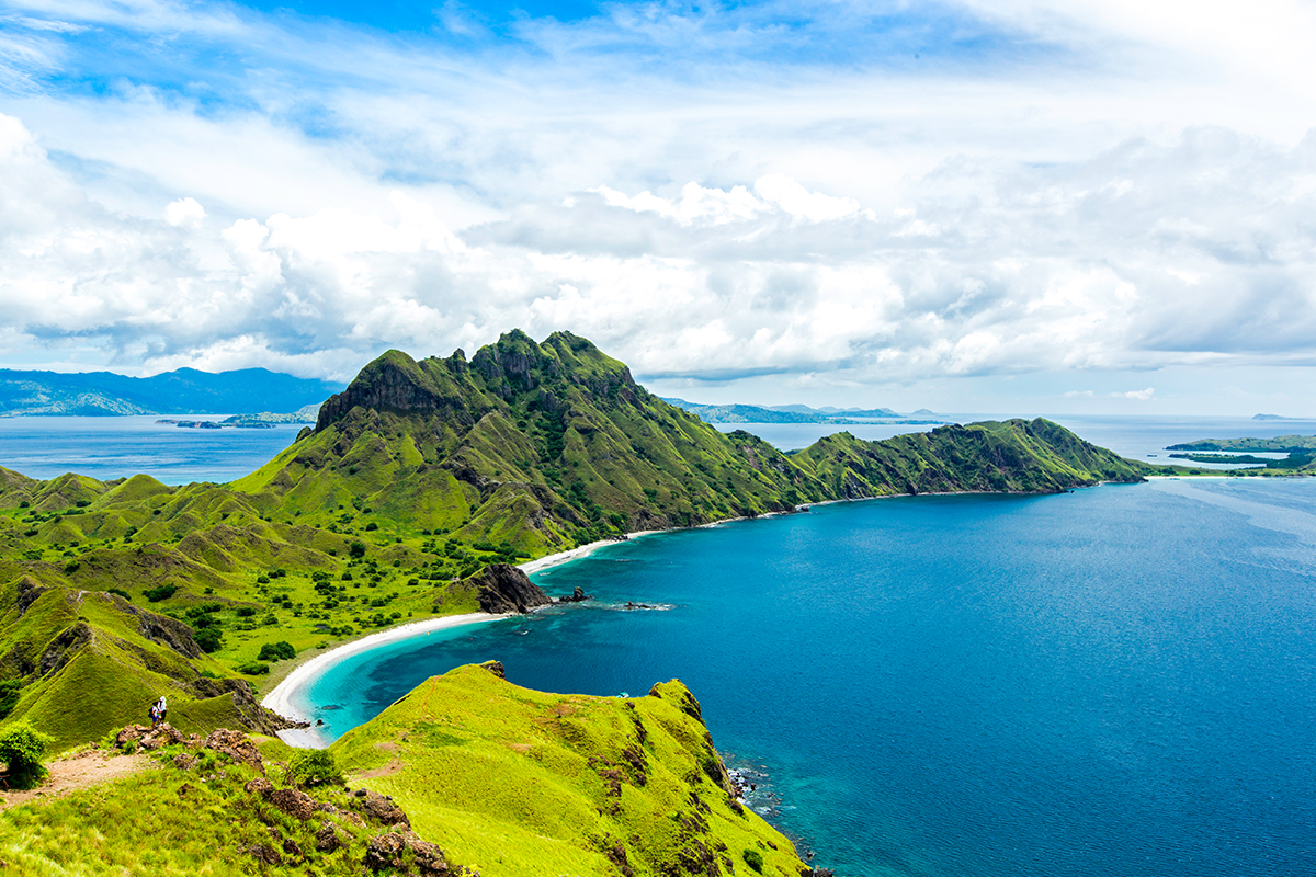 Express Your Gratitude through Virtual Postcard from Indonesia on International Friendship Day