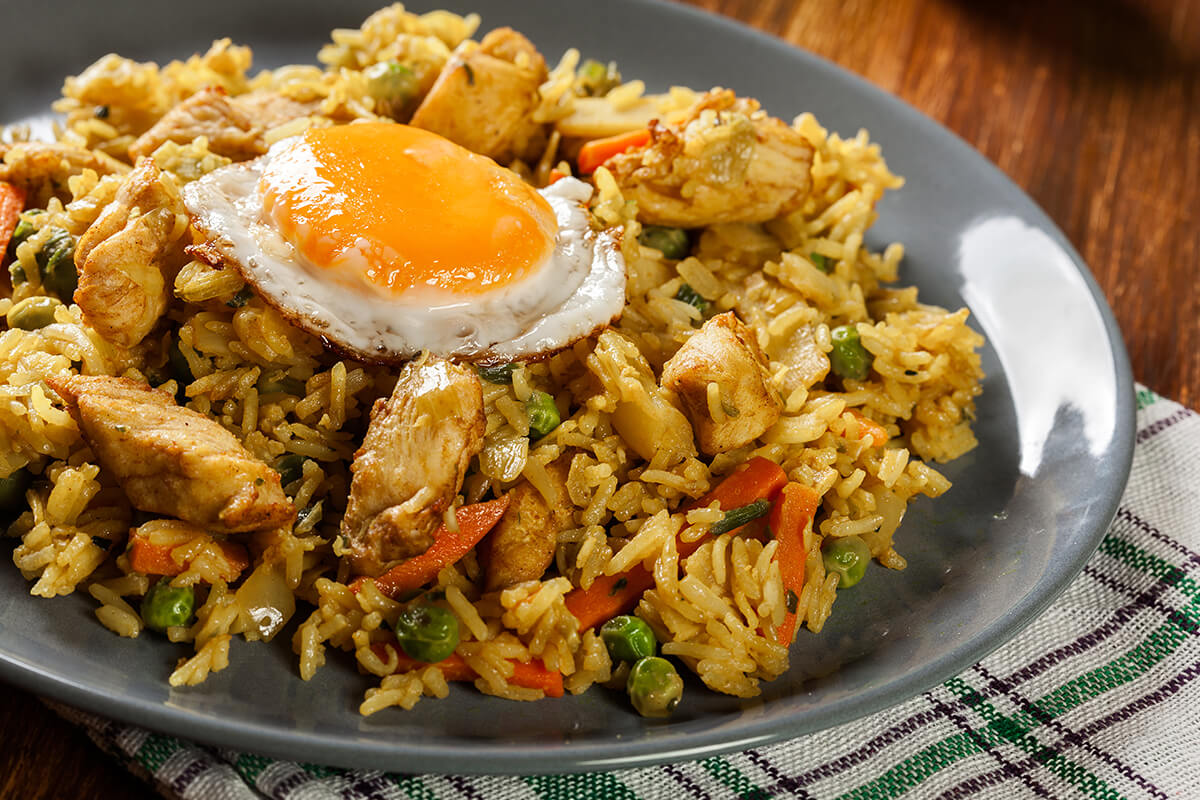 Don't leave Indonesia before You Get a Taste of These 12 Favorite Local Foods