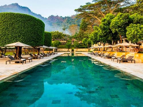 8 Beautiful Hotels Closest to Magnificent Borobudur