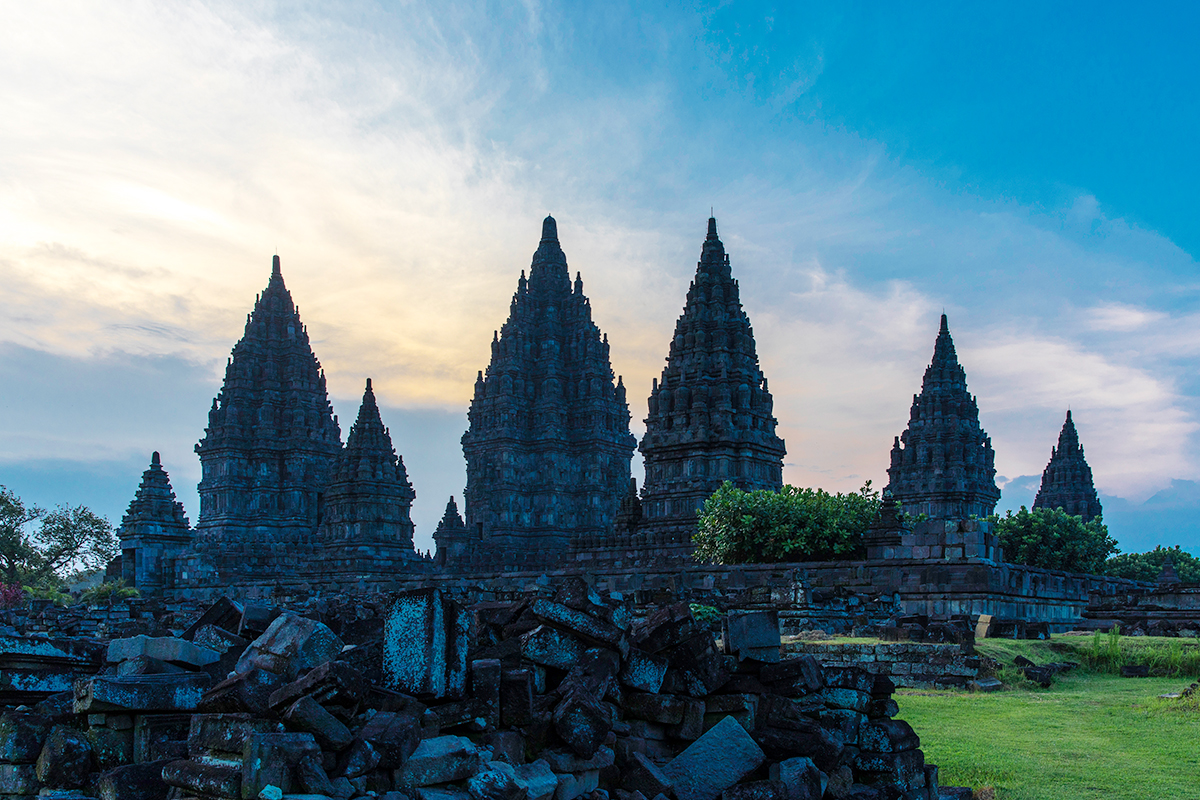 Express Your Gratitude through Virtual Postcard from Indonesia on International Friendship Day